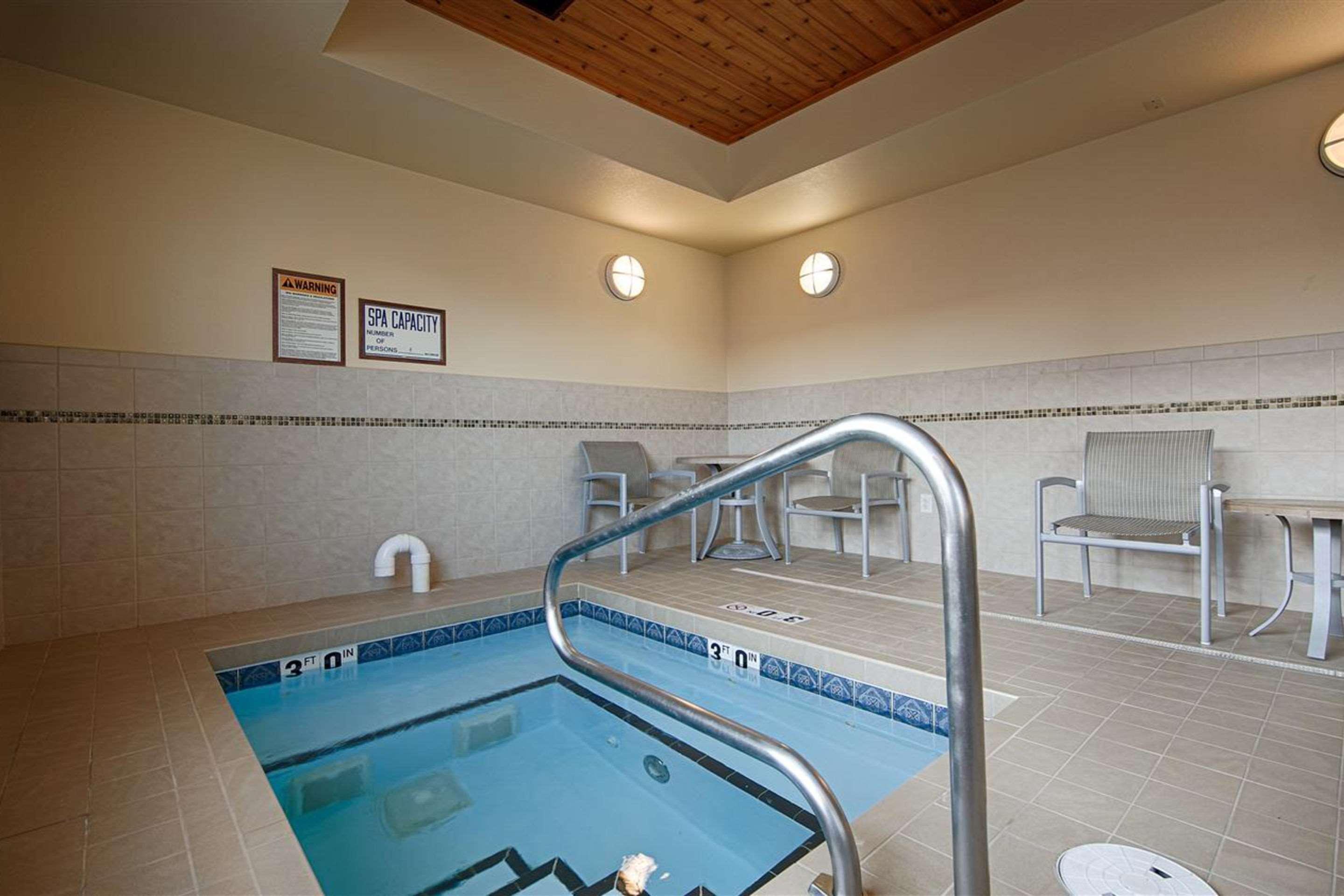 Heritage Hotel And Suites Dickinson Servizi foto